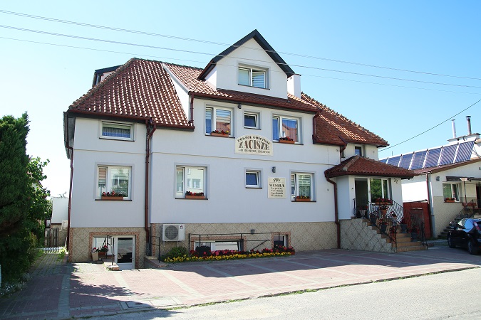 Budynek pensjonatu Zacisze przy ul. 700-lecia 32 w Braniewie